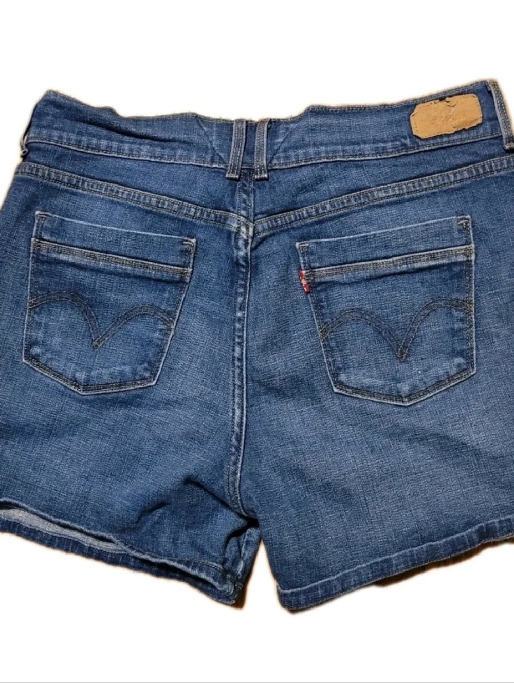 Levi's Women's Shorts Size 10 Blue Jean Denim Short Shorts Y2k Tomato Girl - Picture 1 of 4